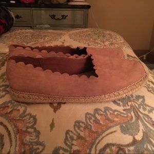 Scalloped espadrilles